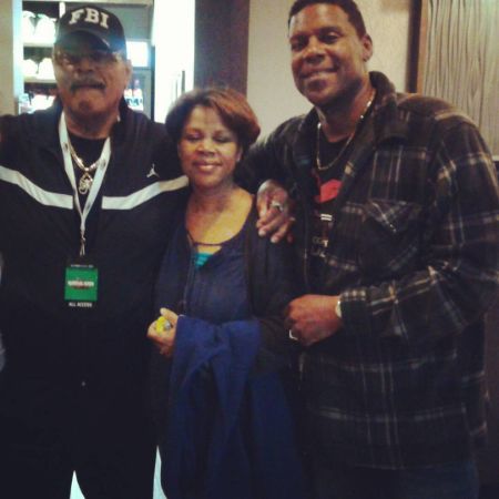 Wanda Bowles with her father and brother. 